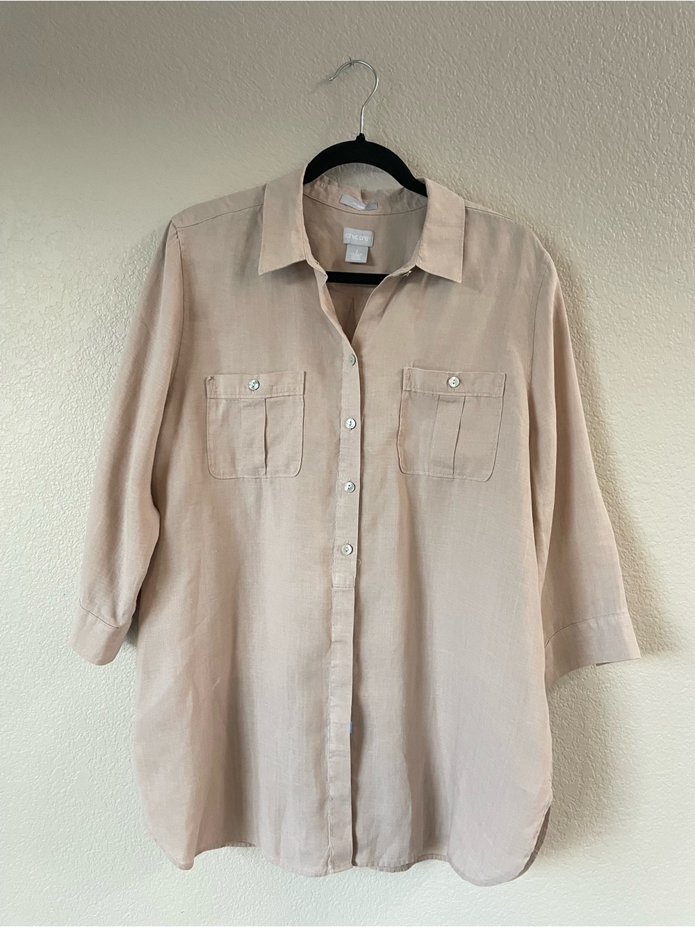 Chicoโs No Iron 100% Linen Blouse Tan Button Down 3/4 Sleeve Size 2 12